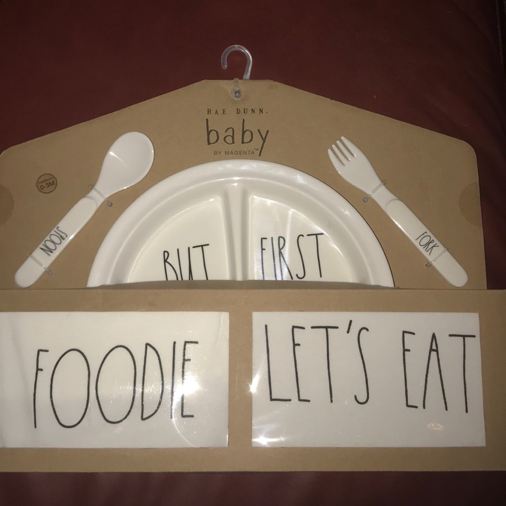 Rae Dunn Baby 5 piece set - 0-3 months